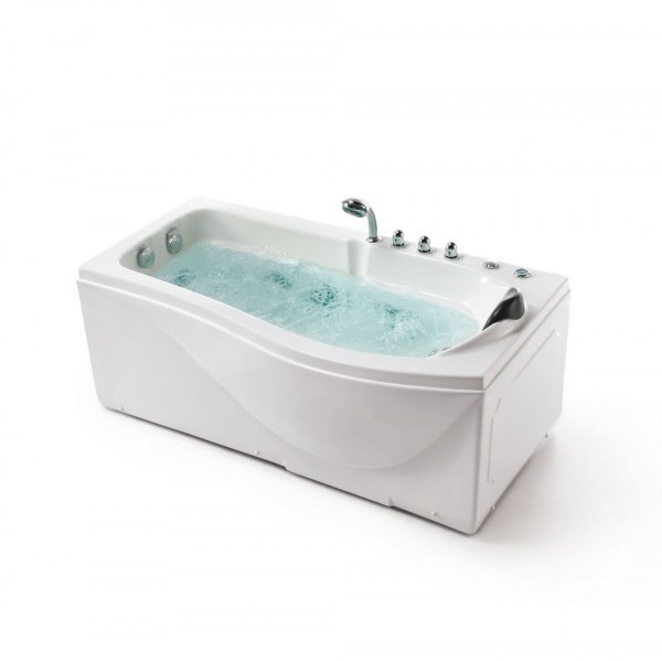 Акриловая ванна SSWW A101A