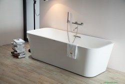 Акриловая ванна SSWW M702S