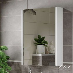 Зеркальный шкаф Alavann Riga