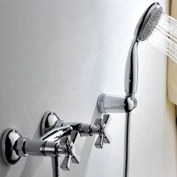 Смеситель для ванны Lemark «Benefit LM2512C» интерьер